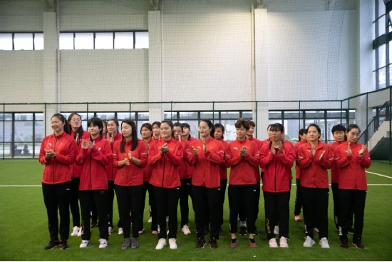 篮球小学生基本功训练教学反思怎么写_0